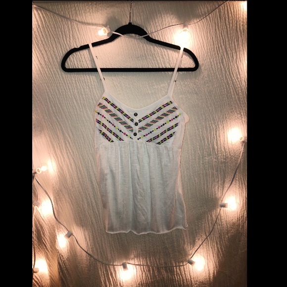 SOLD-Maurice’s embroidered tank top/shirt - Picture 1 of 5